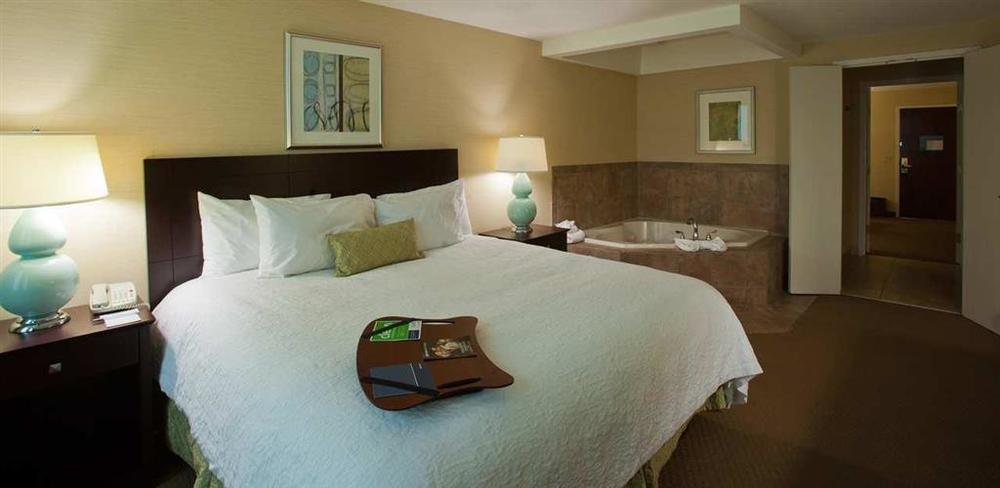 Hampton Inn & Suites Milwaukee Downtown Phòng bức ảnh