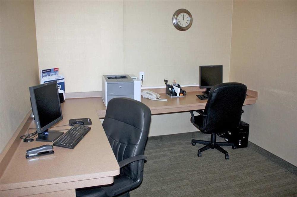 Hampton Inn & Suites Milwaukee Downtown Kinh doanh bức ảnh