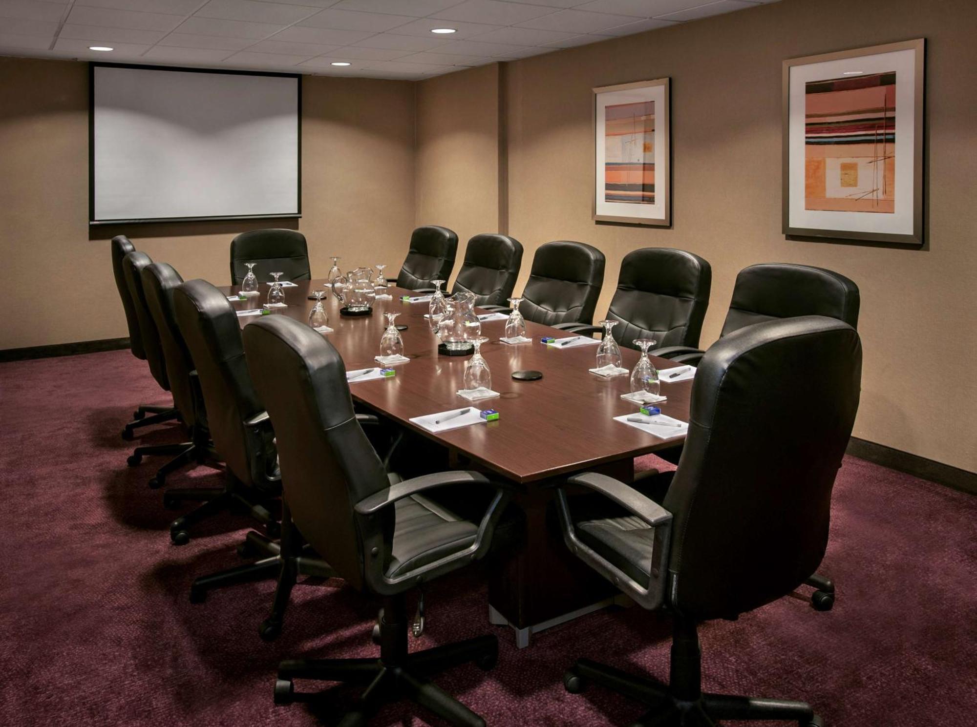 Hampton Inn & Suites Milwaukee Downtown Ngoại thất bức ảnh